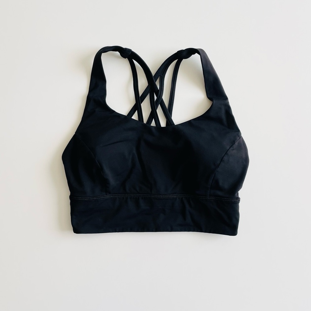 Lululemon SIZE 6 Free to be Serene Longlined C/D cup sports bra in black